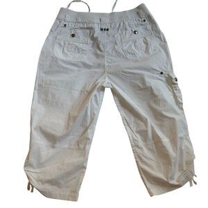 Bay Studio white capri Jogger size 8